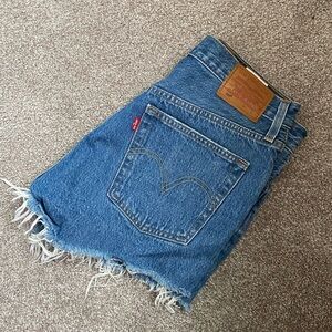 LEVI’s 501 denim shorts
